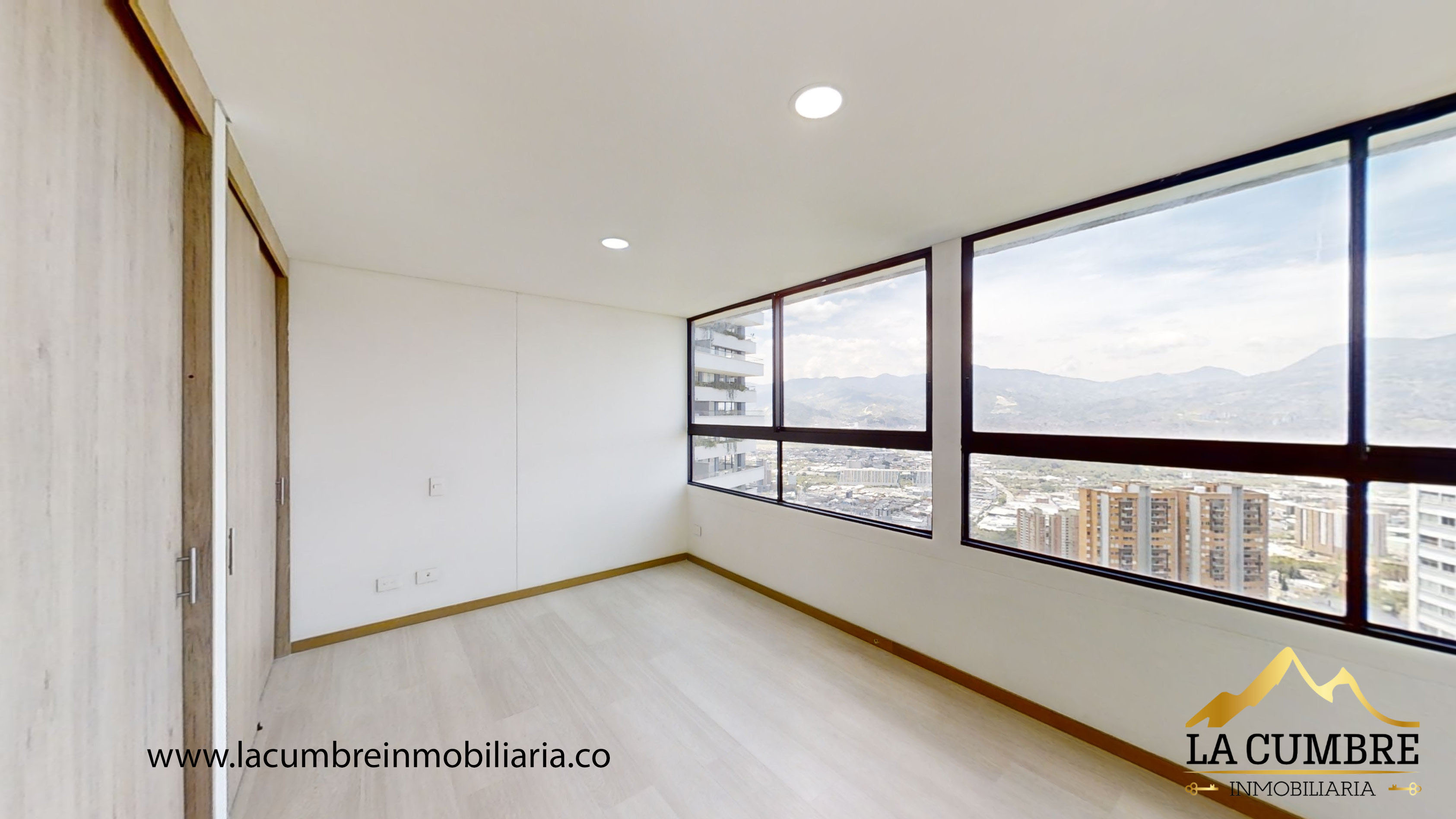 Apartamento en venta en El Poblado, Medellín · foto 6 de 10