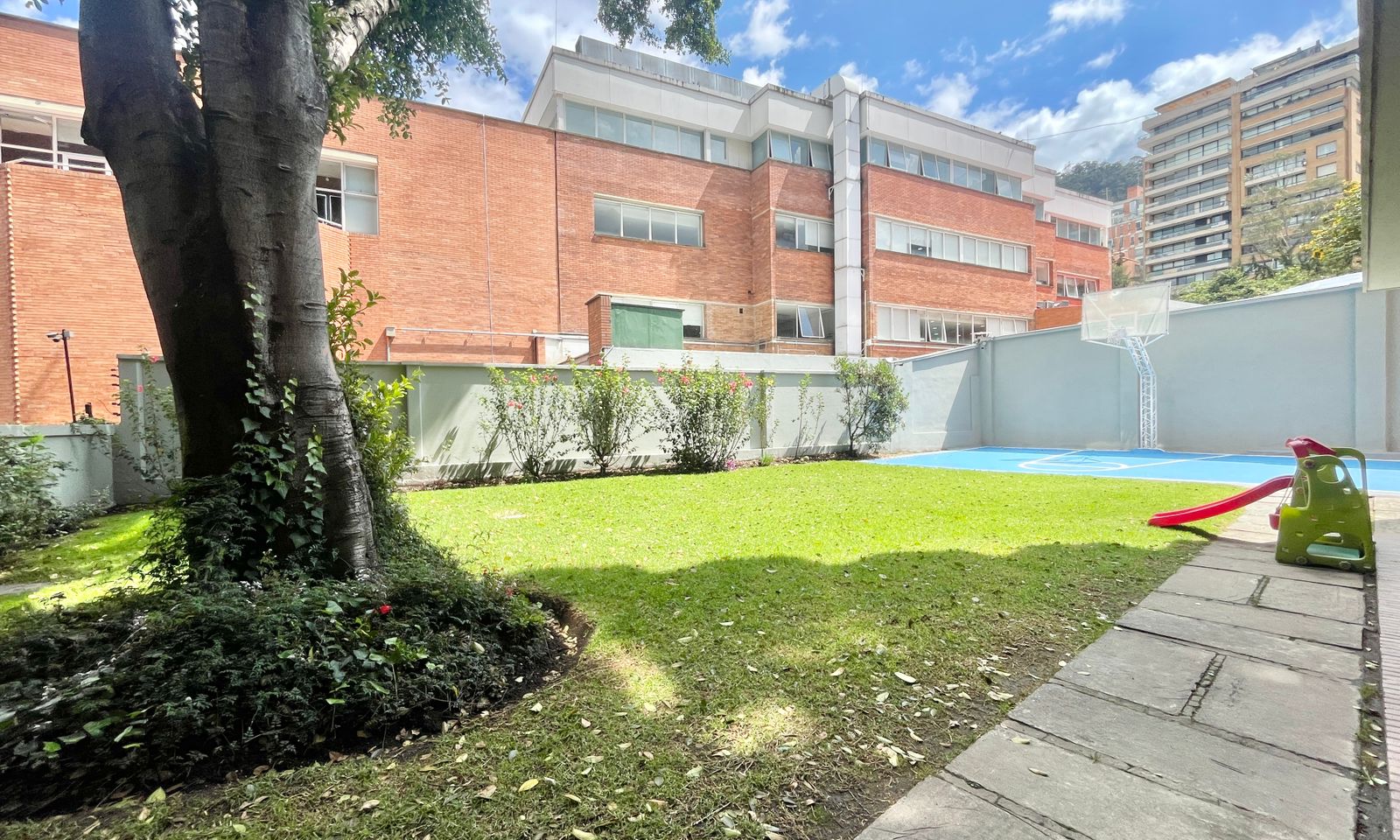 Apartamento en arriendo en La Cabrera, Bogotá · foto 17 de 17