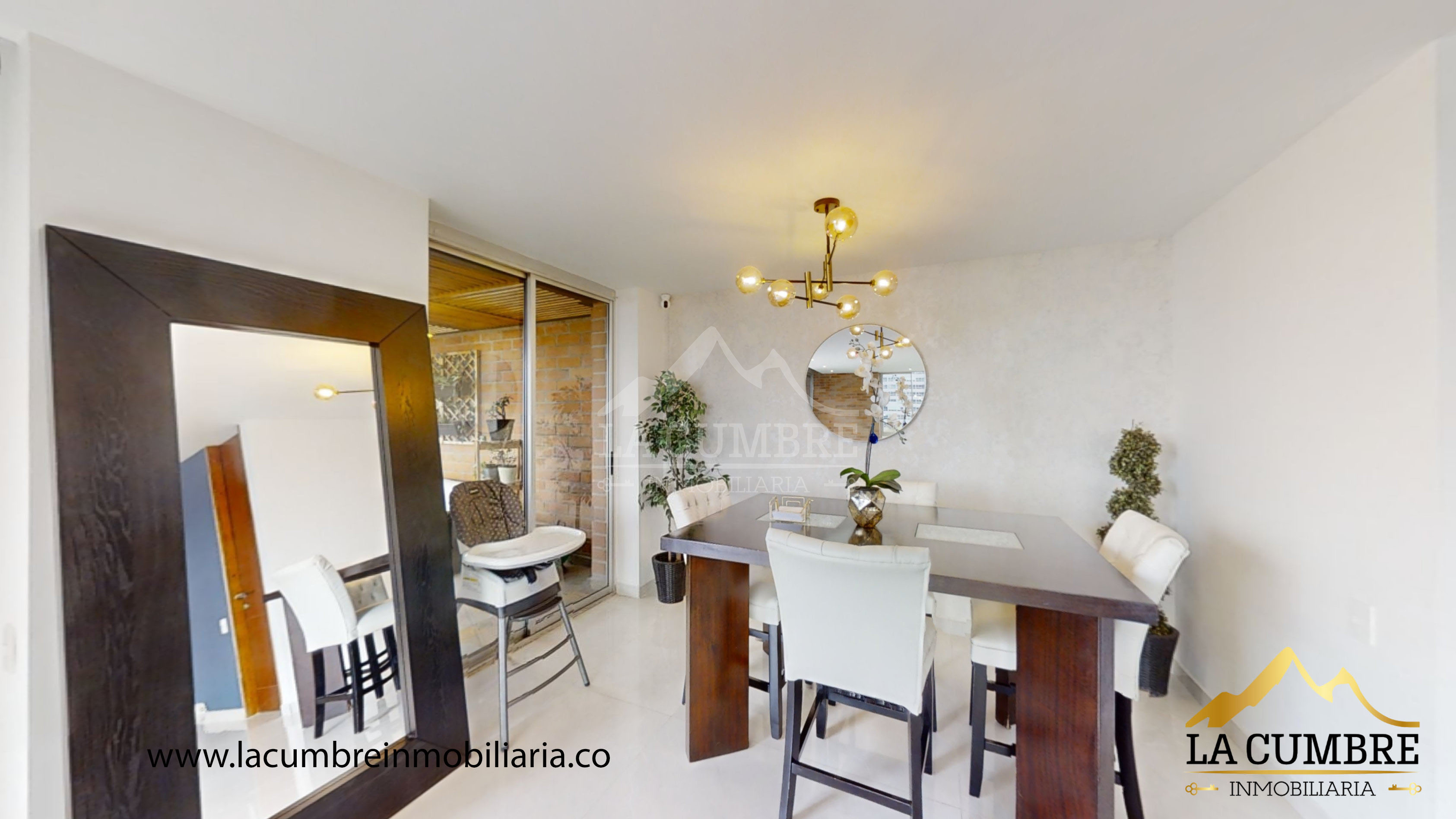 Apartamento en arriendo en El Poblado, Medellín · foto 4 de 16