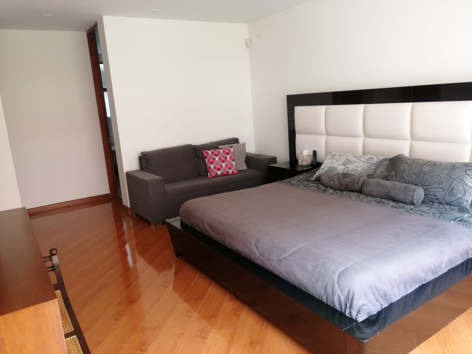 Apartamento de 3 alcobas en venta en Veramonte Macana, Bogotá, 220 m² · foto 18 de 24