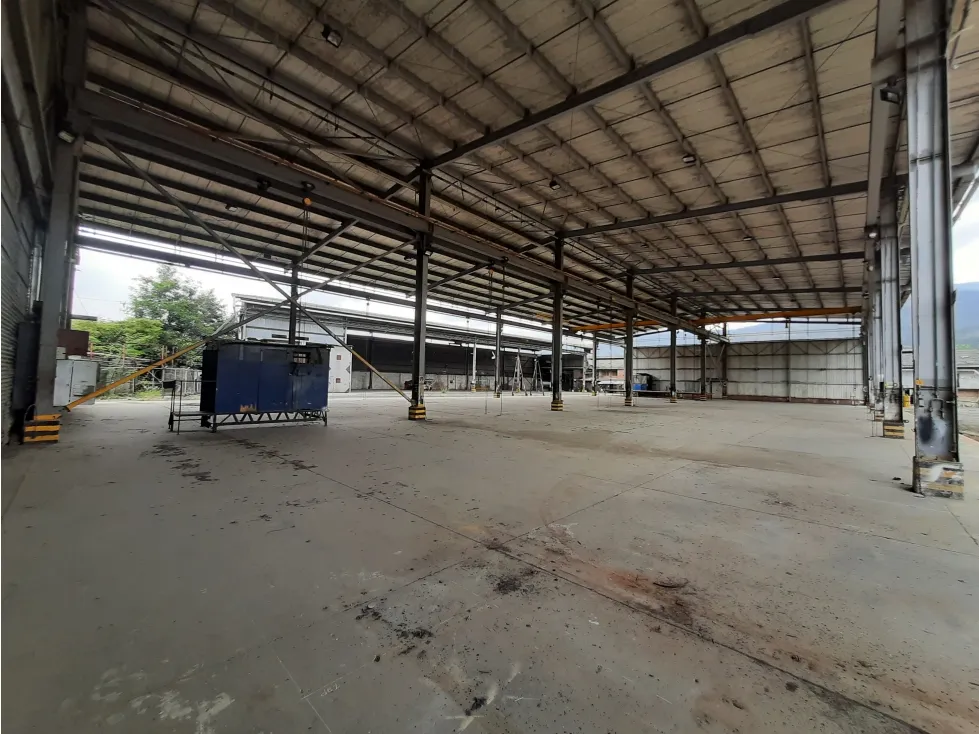 Bodega en arriendo en Arroyohondo, Yumbo, 3000 m² · foto 5 de 12