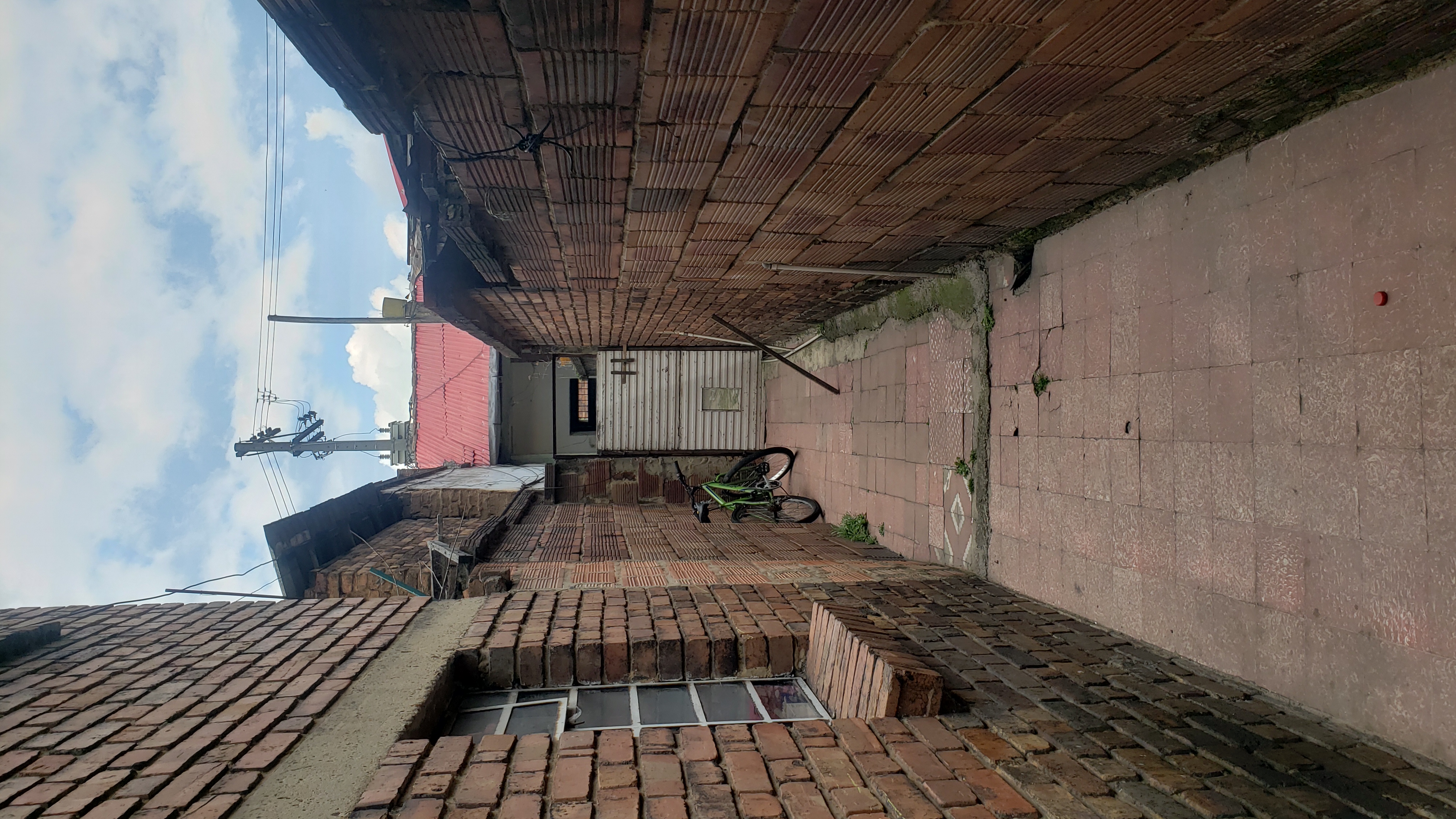 Casa de 3 alcobas en venta en Las Brisas, Bogotá, 279 m² · foto 6 de 22