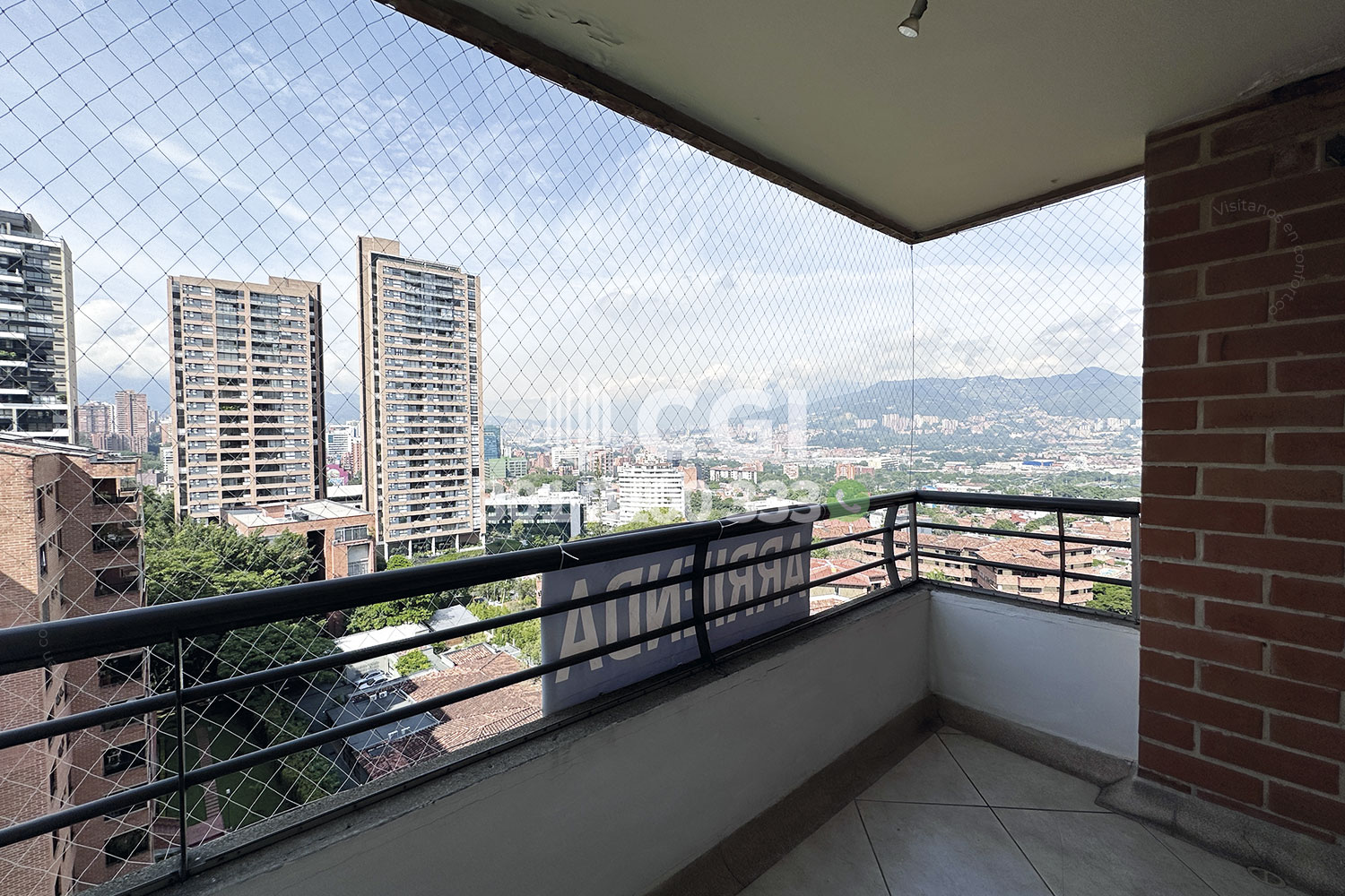 Apartamento de 2 alcobas en arriendo en Castropol, Medellín, 108 m² · foto 9 de 24