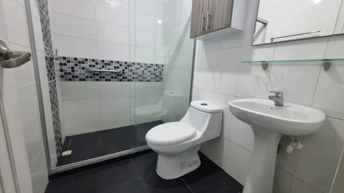 Edificio en venta en Universidad Pontificia Bolivariana, Medellín, 764 m² · foto 12 de 13
