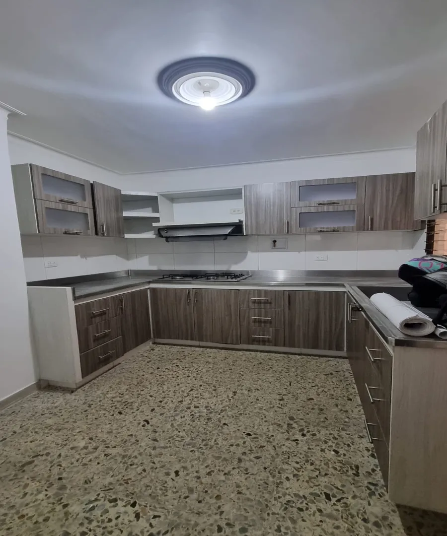 Edificio en venta en Universidad Pontificia Bolivariana, Medellín, 764 m² · foto 6 de 13