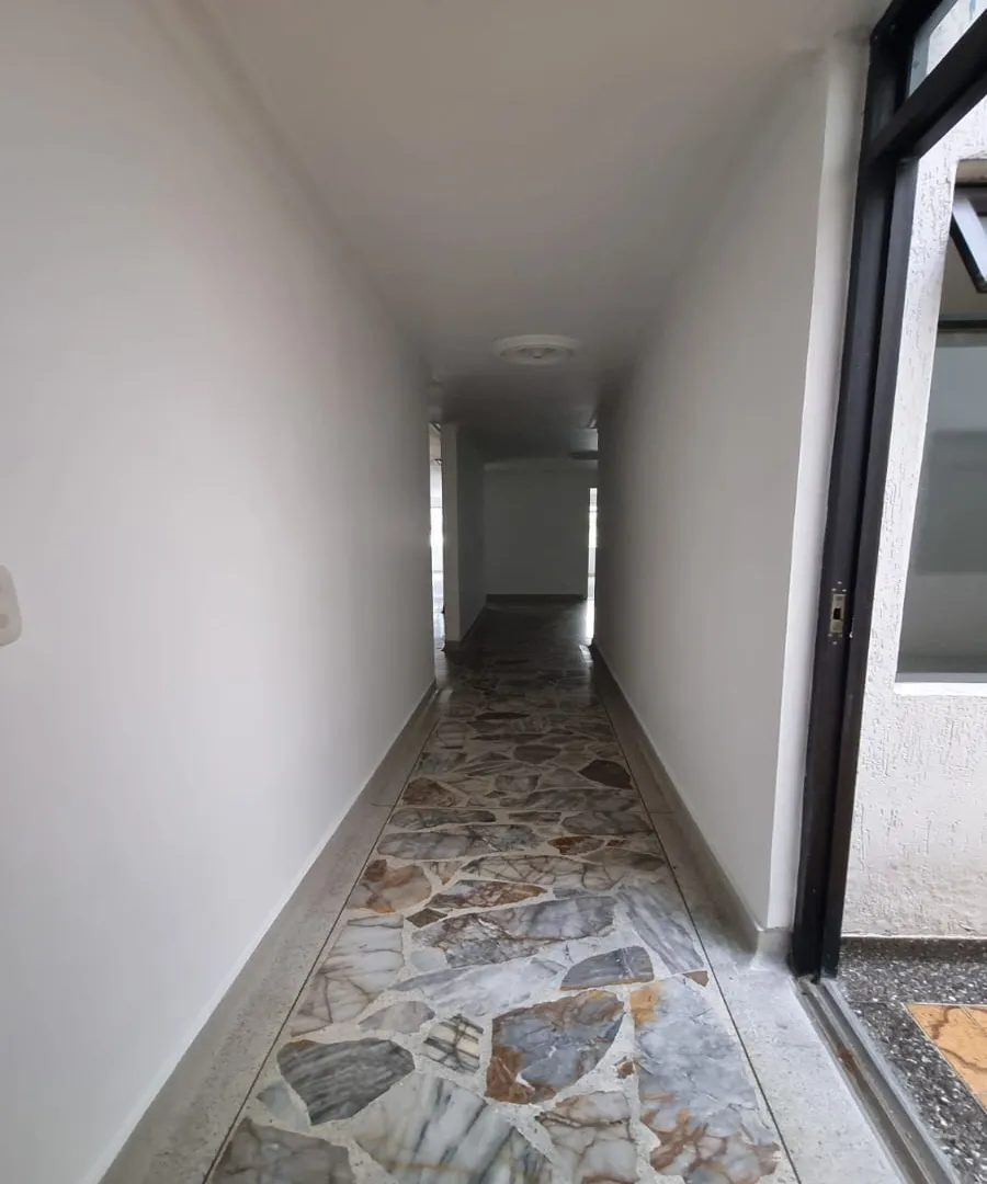 Edificio en venta en Universidad Pontificia Bolivariana, Medellín, 764 m² · foto 7 de 13