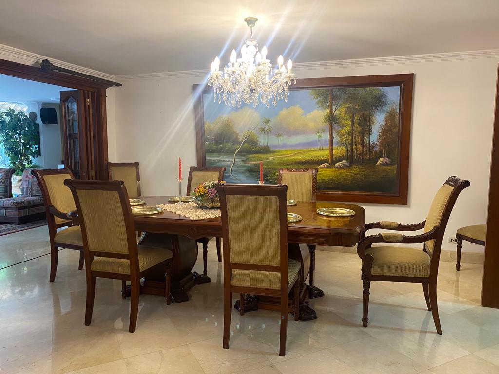 Casa de 4 alcobas en venta en Ciudad Jardin, Cali, 541 m² · foto 13 de 24