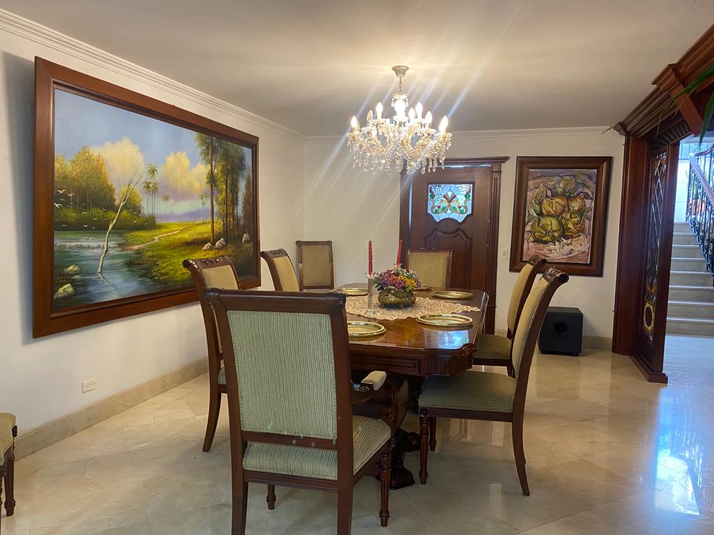 Casa de 4 alcobas en venta en Ciudad Jardin, Cali, 541 m² · foto 17 de 24