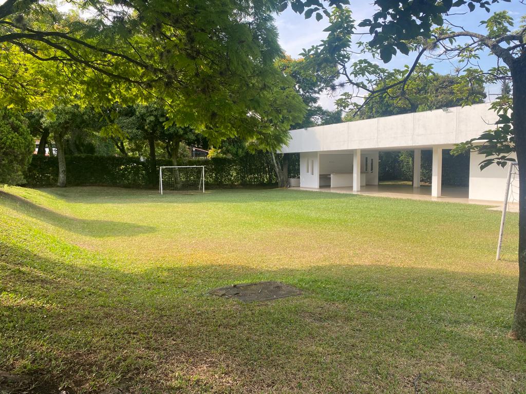 Casa de 4 alcobas en venta en Ciudad Jardin, Cali, 541 m² · foto 9 de 24