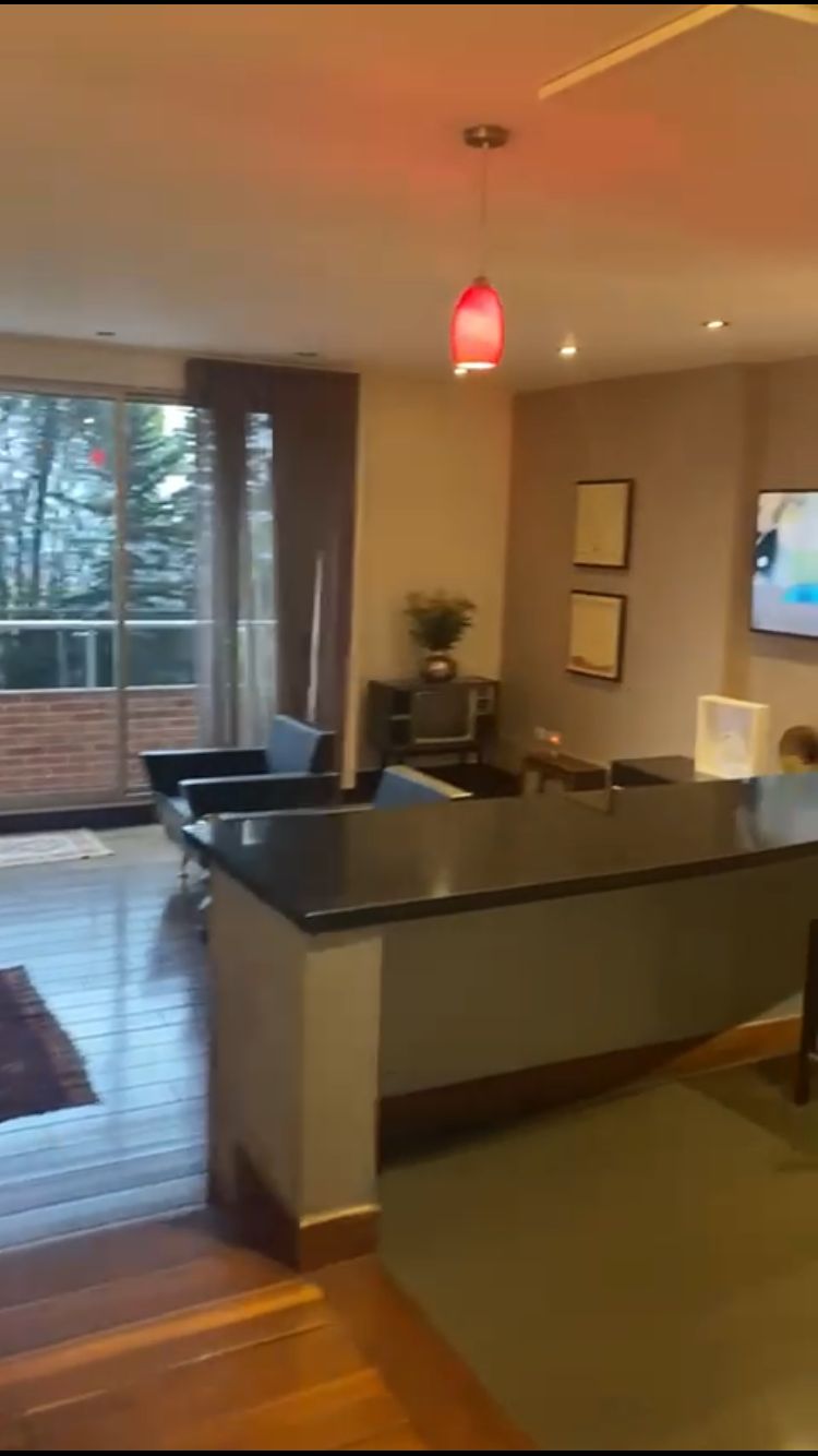 Apartamento en venta en Los Rosales, Bogotá · foto 4 de 10