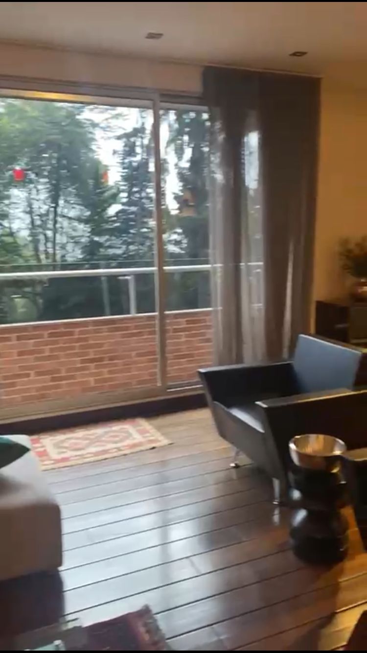 Apartamento en venta en Los Rosales, Bogotá · foto 5 de 10