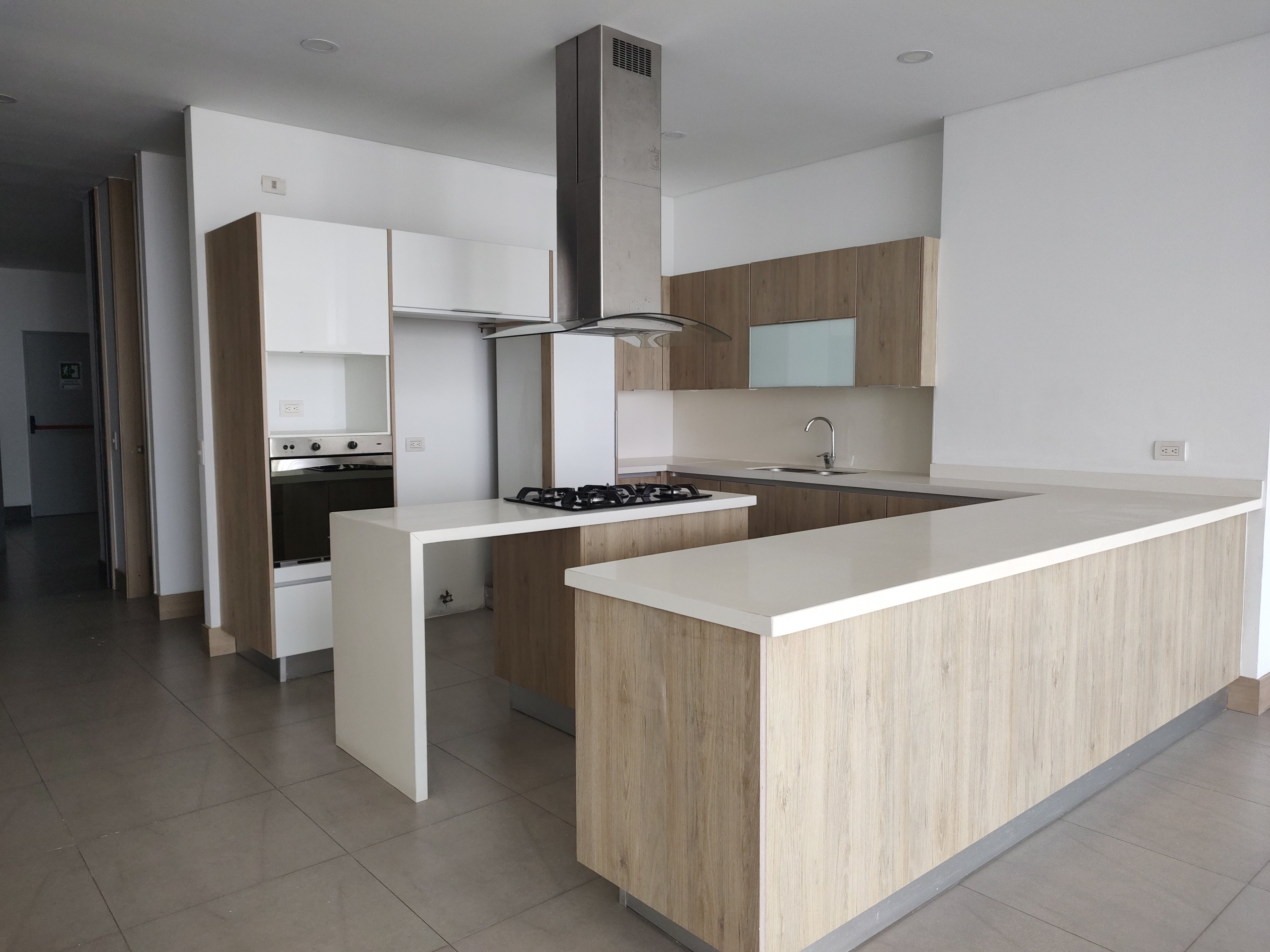 Apartamento de 4 alcobas en venta en Bellavista, Cali, 200 m² · foto 12 de 24