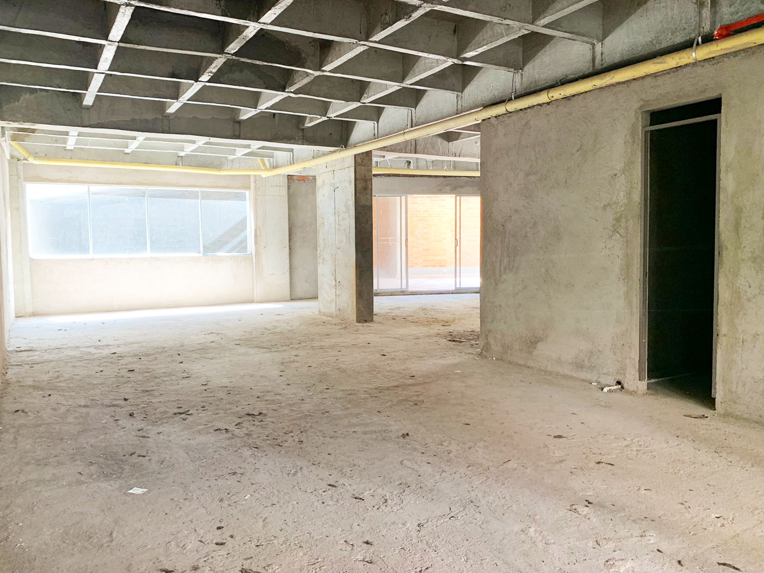 Local en arriendo en Santa Maria De Los Angeles, Medellín, 130 m² · foto 3 de 8