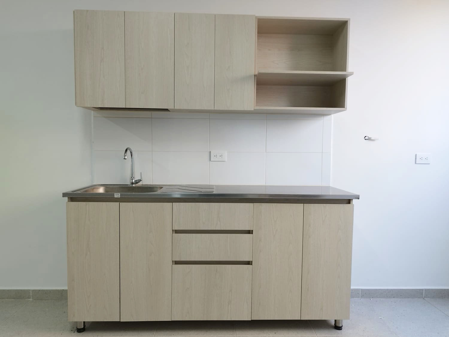 Local en venta en Maria Auxiliadora, Sabaneta, 82 m² · foto 15 de 19