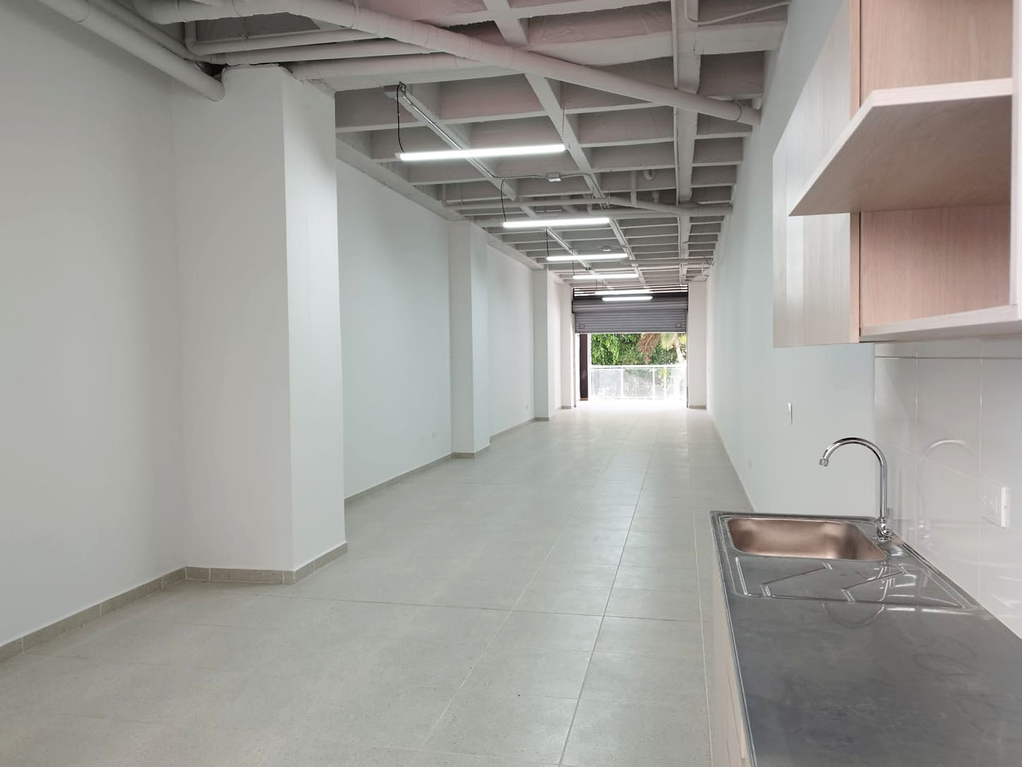 Local en venta en Maria Auxiliadora, Sabaneta, 82 m² · foto 6 de 19