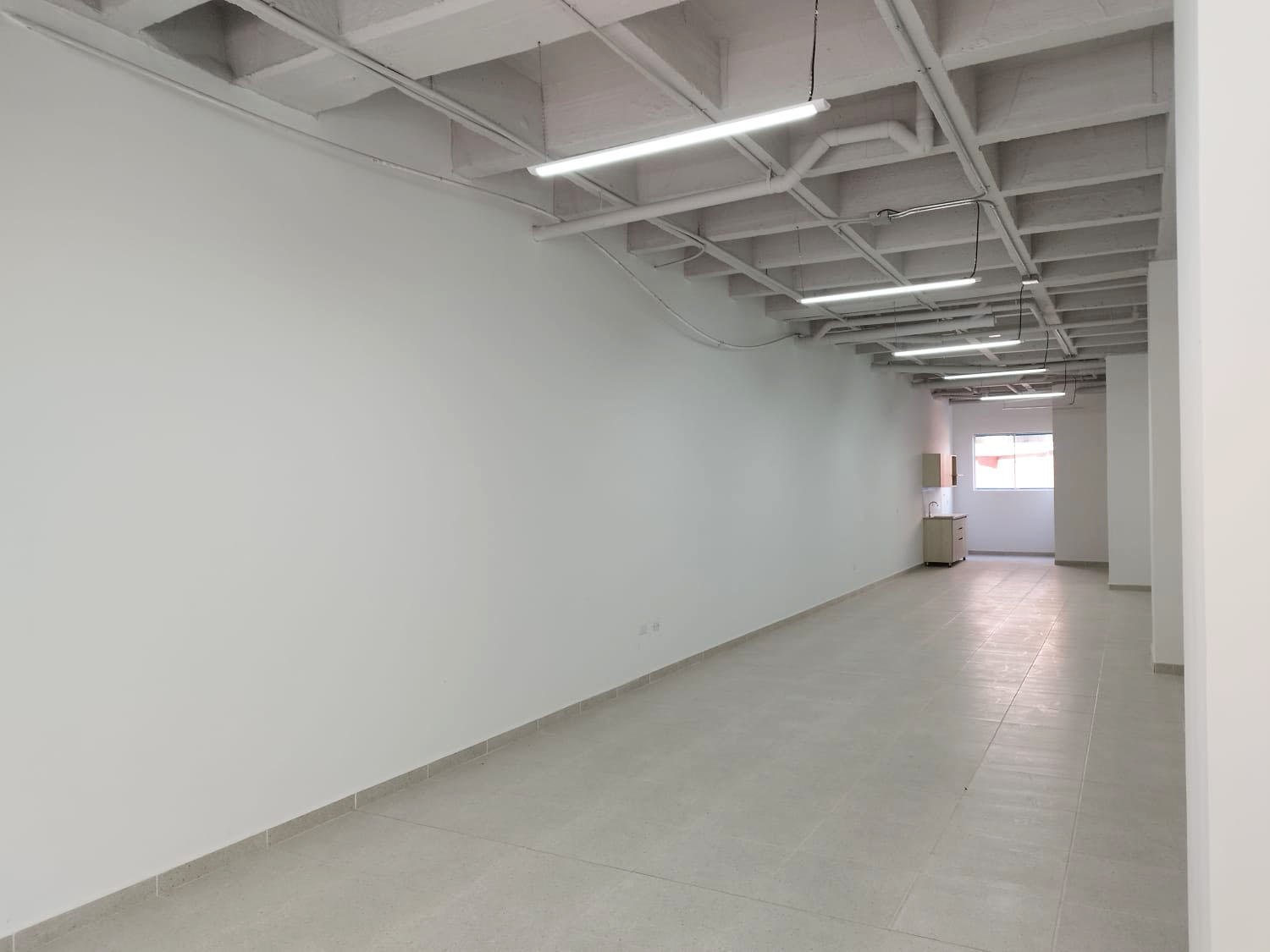 Local en venta en Maria Auxiliadora, Sabaneta, 82 m² · foto 7 de 19