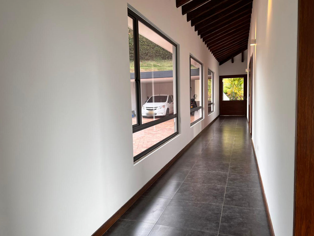 Casa de 3 alcobas en venta en El Porvenir, Rionegro, 362 m² · foto 10 de 19