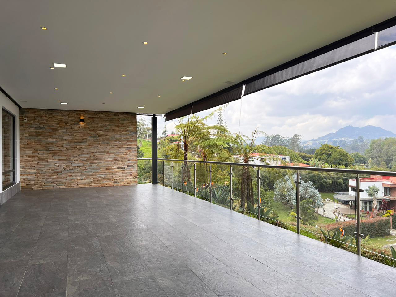 Casa de 3 alcobas en venta en El Porvenir, Rionegro, 362 m² · foto 19 de 19