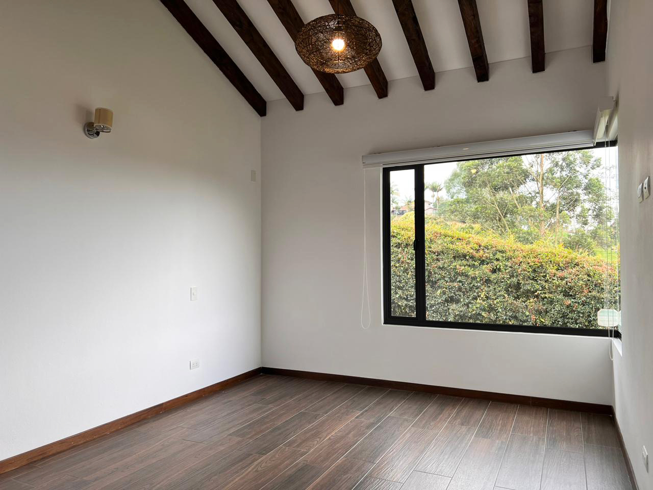 Casa de 3 alcobas en venta en El Porvenir, Rionegro, 362 m² · foto 7 de 19