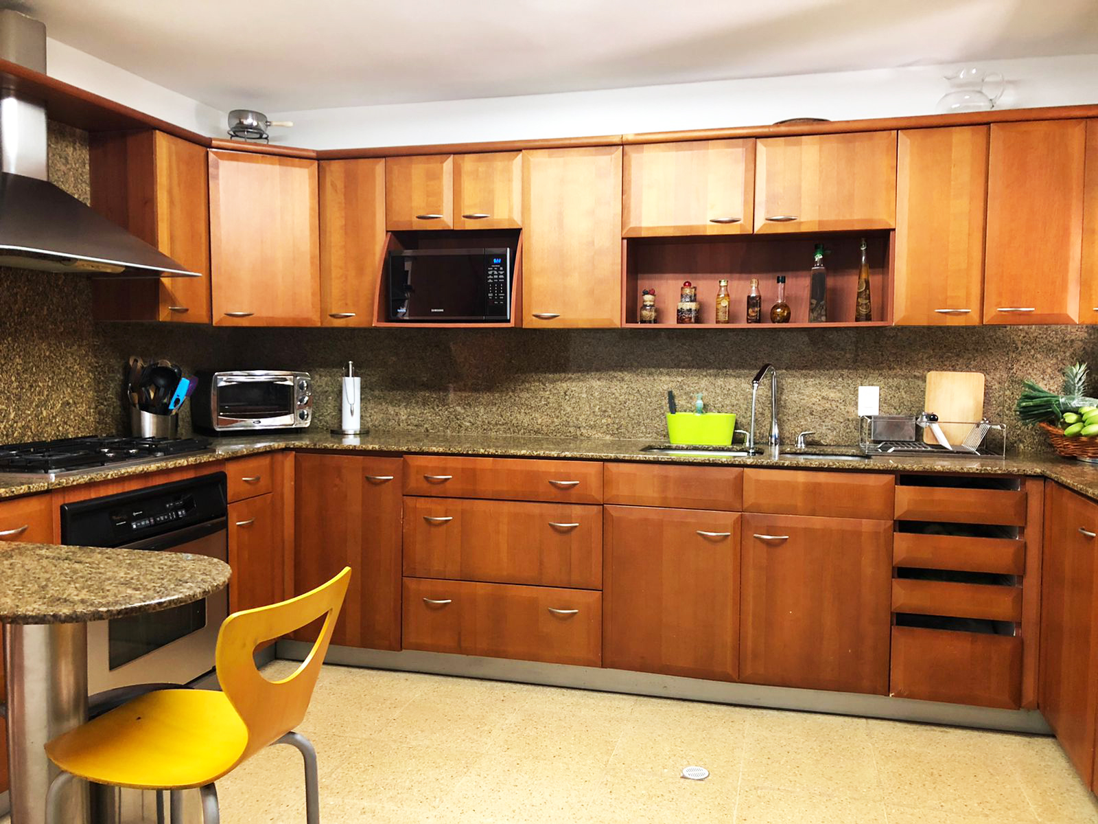 Casa de 3 alcobas en arriendo en Los Balsos No.2, Medellín, 550 m² · foto 5 de 20