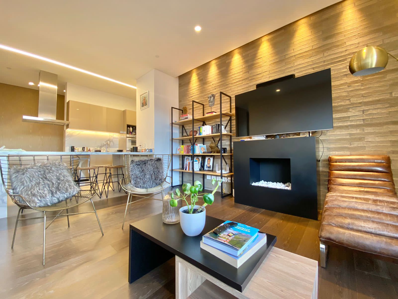 Apartamento en venta en El Virrey, Bogotá · foto 3 de 13