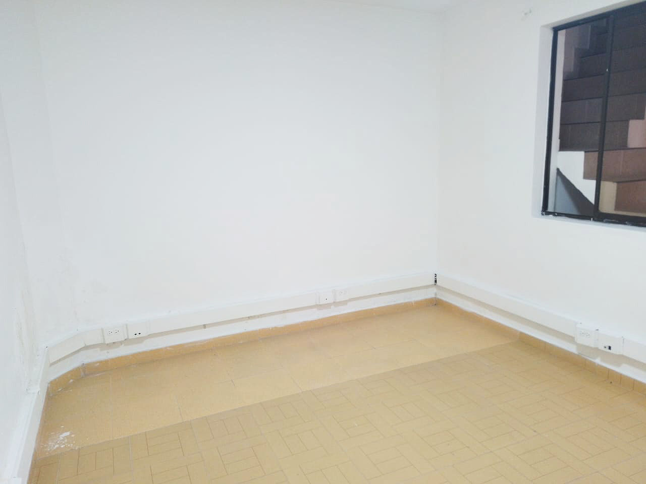 Local en arriendo en Simon Bolivar, Medellín, 189 m² · foto 11 de 20