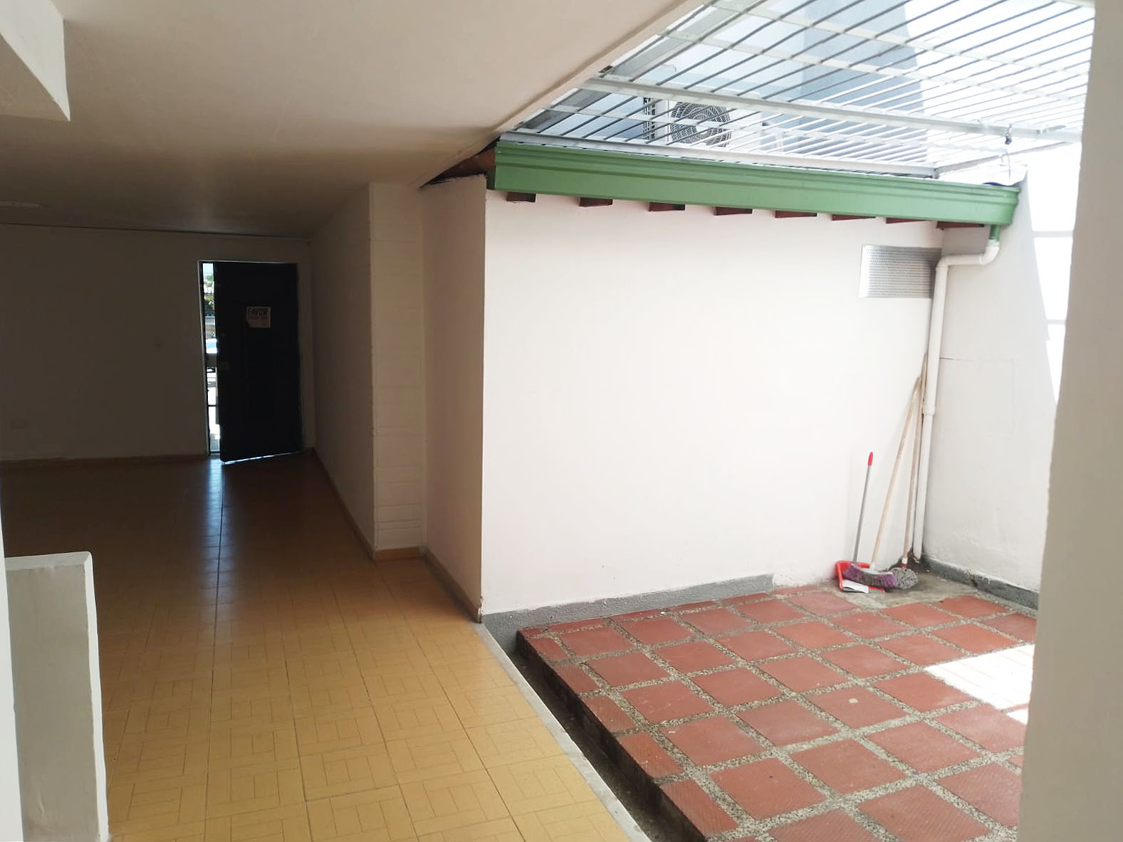 Local en arriendo en Simon Bolivar, Medellín, 189 m² · foto 16 de 20