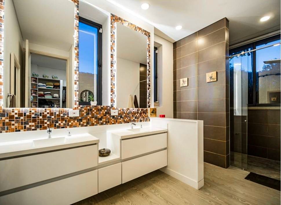Casa de 3 alcobas en venta en Las Palmas, Envigado, 432 m² · foto 6 de 8