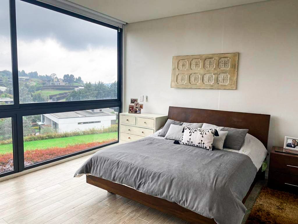 Casa de 3 alcobas en venta en Las Palmas, Envigado, 432 m² · foto 7 de 8