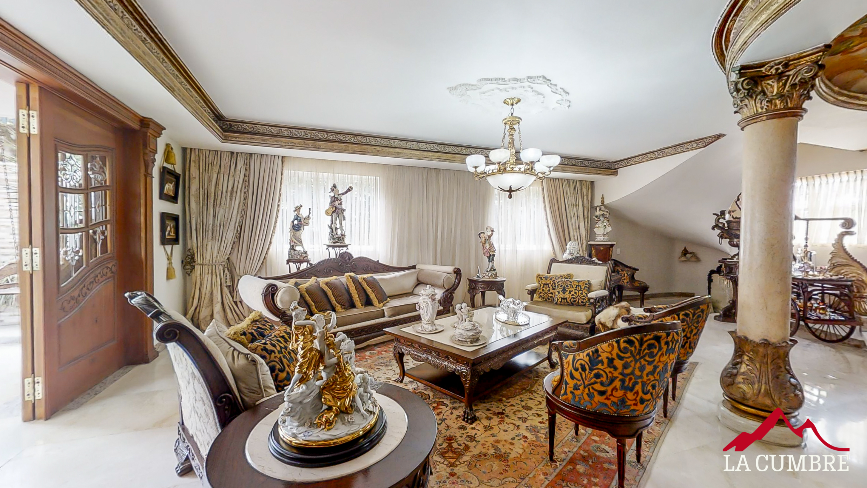 Casa en venta en El Poblado, Medellín 5