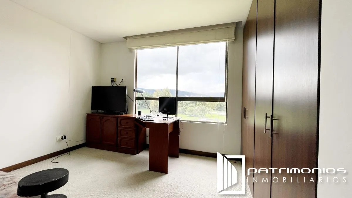 Apartamento de 3 alcobas en venta en Casa Blanca, Bogotá, 141 m² · foto 9 de 20
