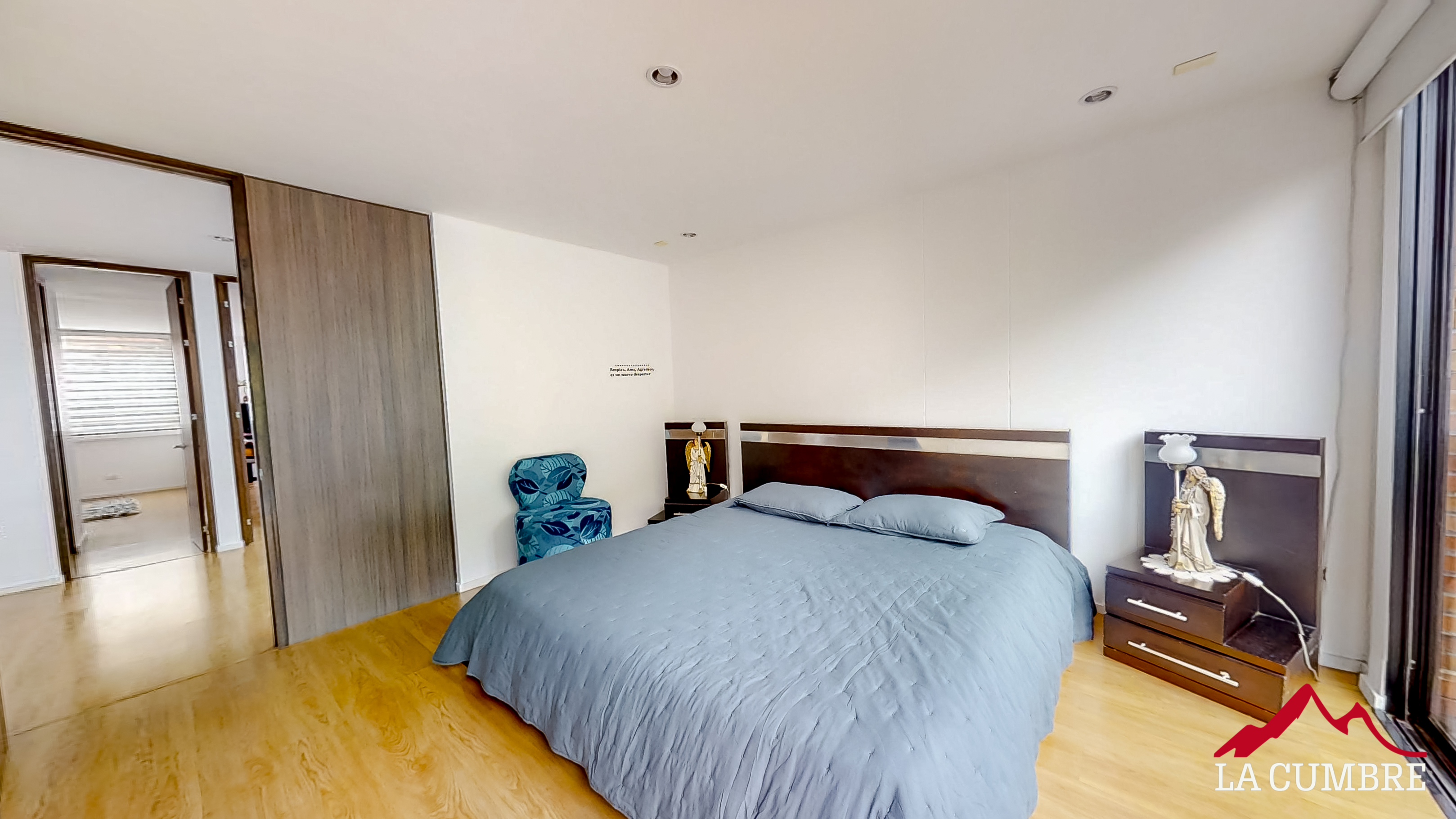Casa de 4 alcobas en venta en Loma El Atravesado, Envigado, 179 m² · foto 13 de 15