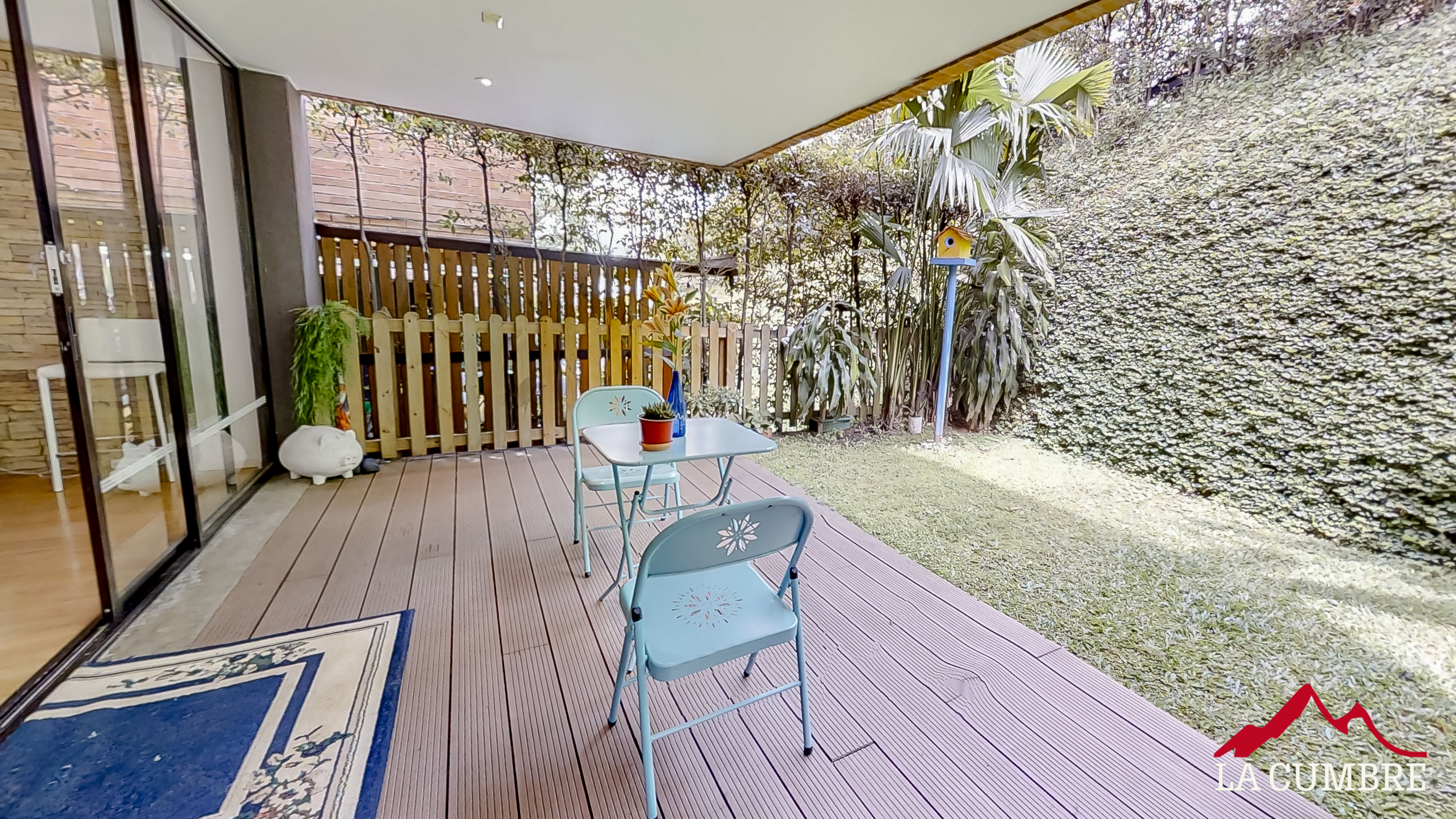 Casa de 4 alcobas en venta en Loma El Atravesado, Envigado, 179 m² · foto 2 de 15