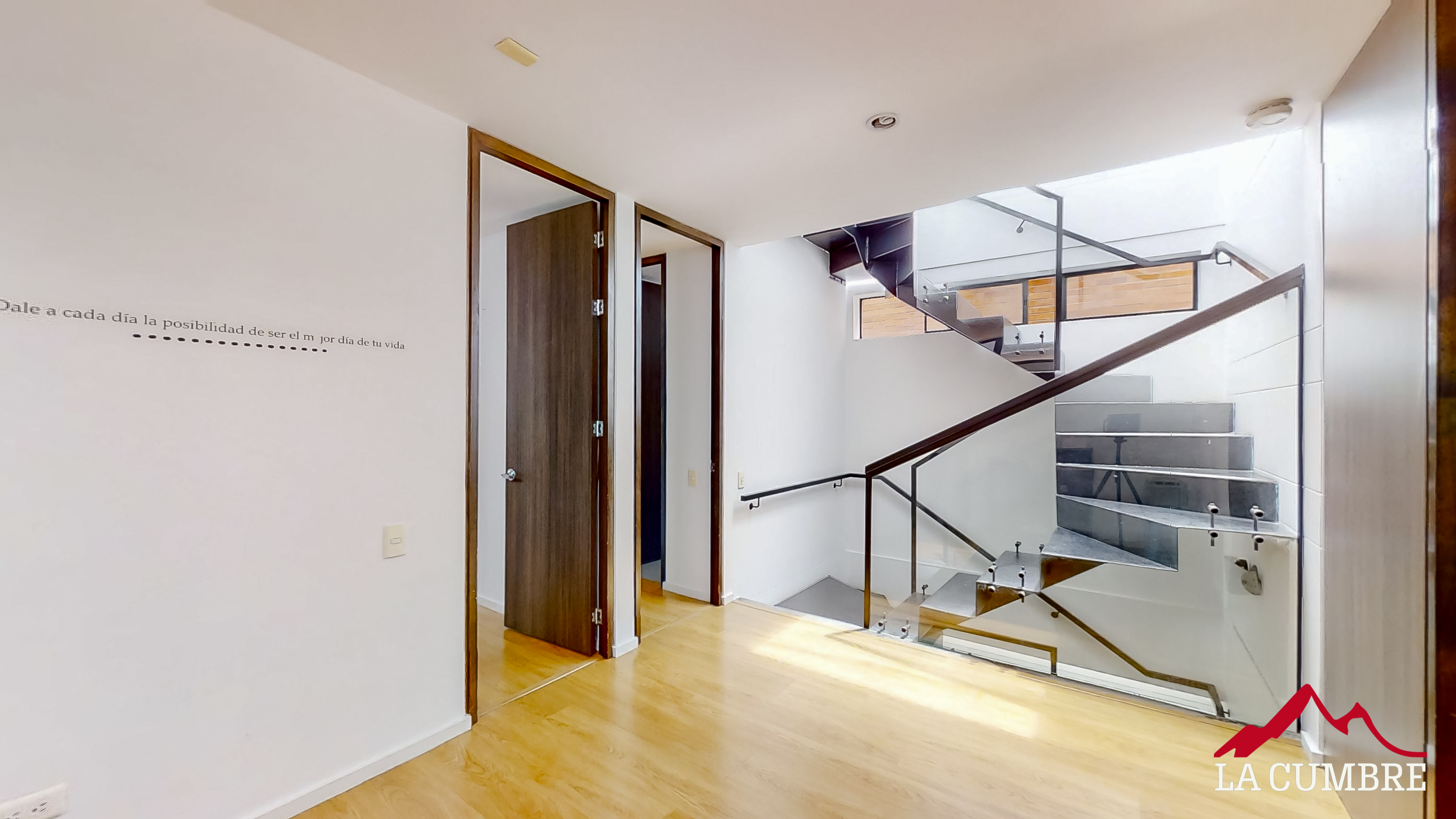 Casa de 4 alcobas en venta en Loma El Atravesado, Envigado, 179 m² · foto 8 de 15