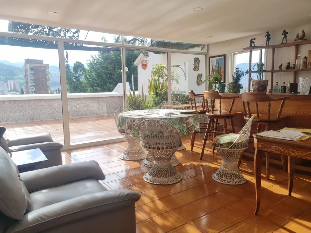 Apartamento de 3 alcobas en venta en Santa María De Los Ángeles, Medellín, 410 m² · foto 14 de 20