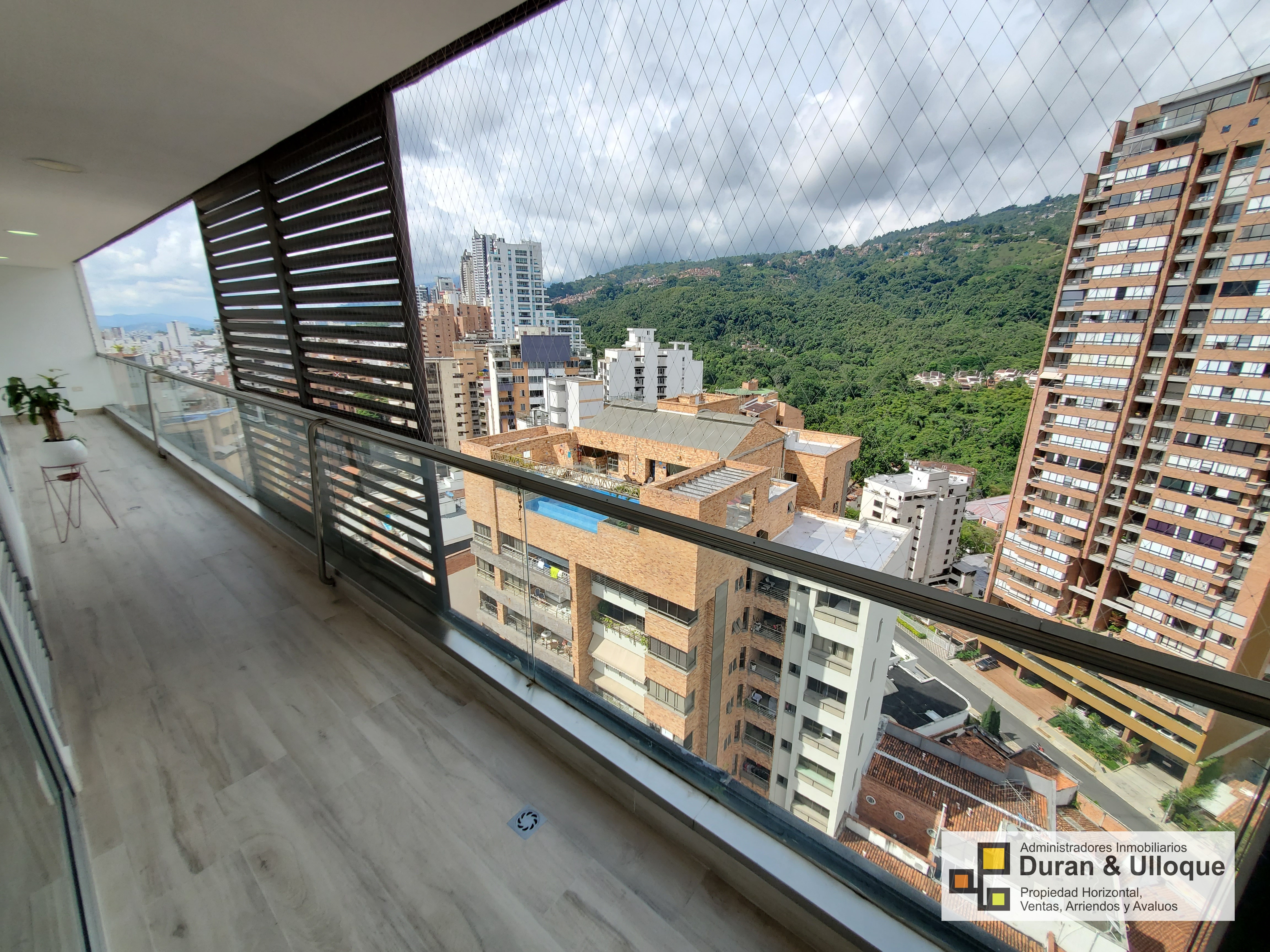 Apartamento de 5 alcobas en venta en Cabecera Del Llano, Bucaramanga, 412 m² · foto 14 de 24