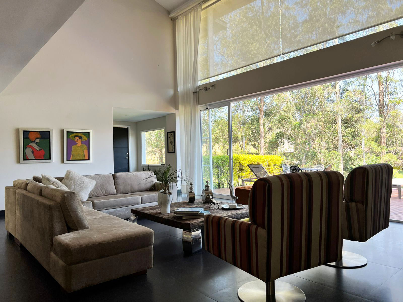 Casa de 3 alcobas en venta en Llano Grande, Rionegro, 495 m² · foto 3 de 19