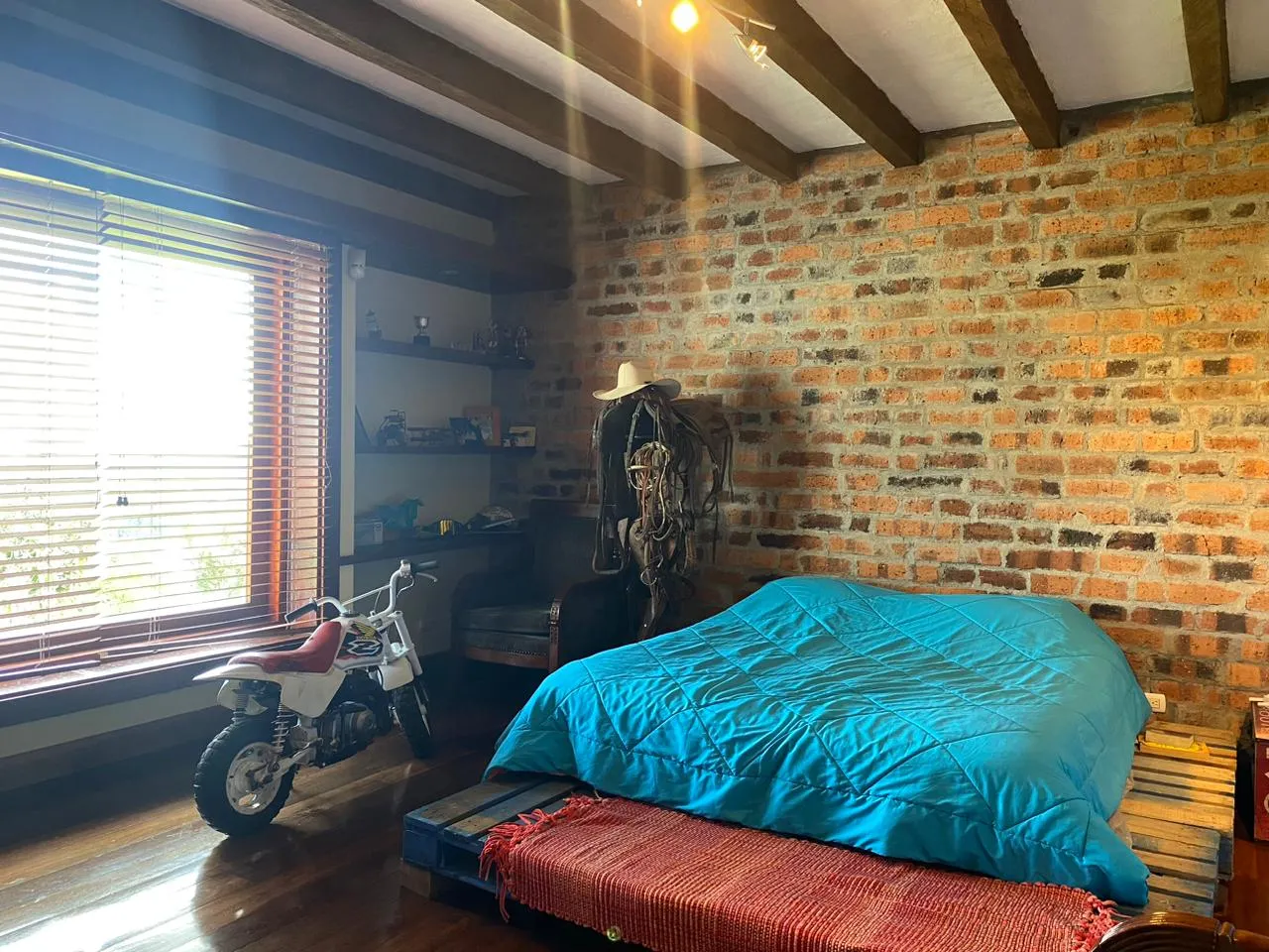 Casa de 3 alcobas en venta en Altos Del Poblado, Medellín, 529 m² · foto 12 de 20