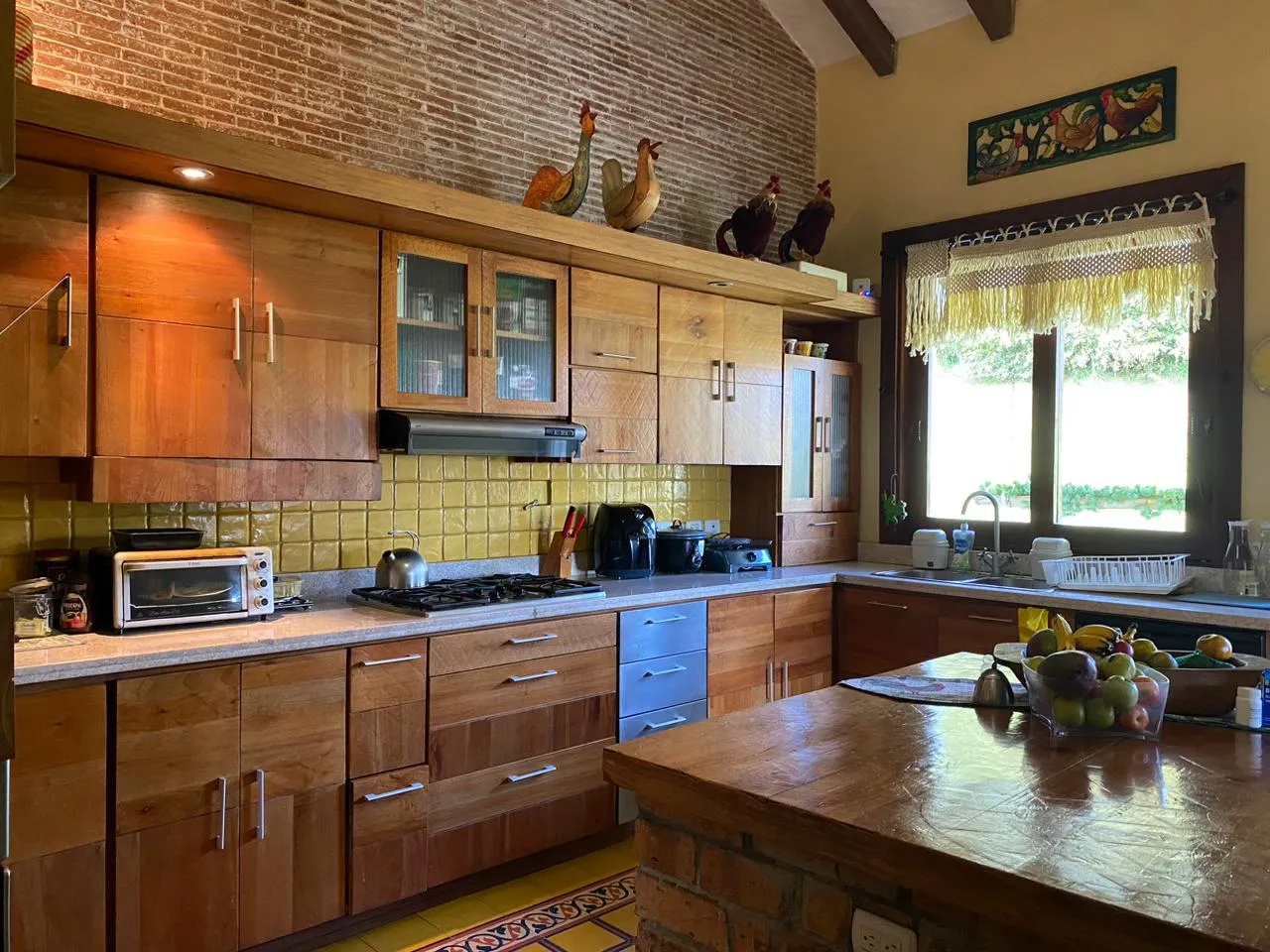 Casa de 3 alcobas en venta en Altos Del Poblado, Medellín, 529 m² · foto 6 de 20
