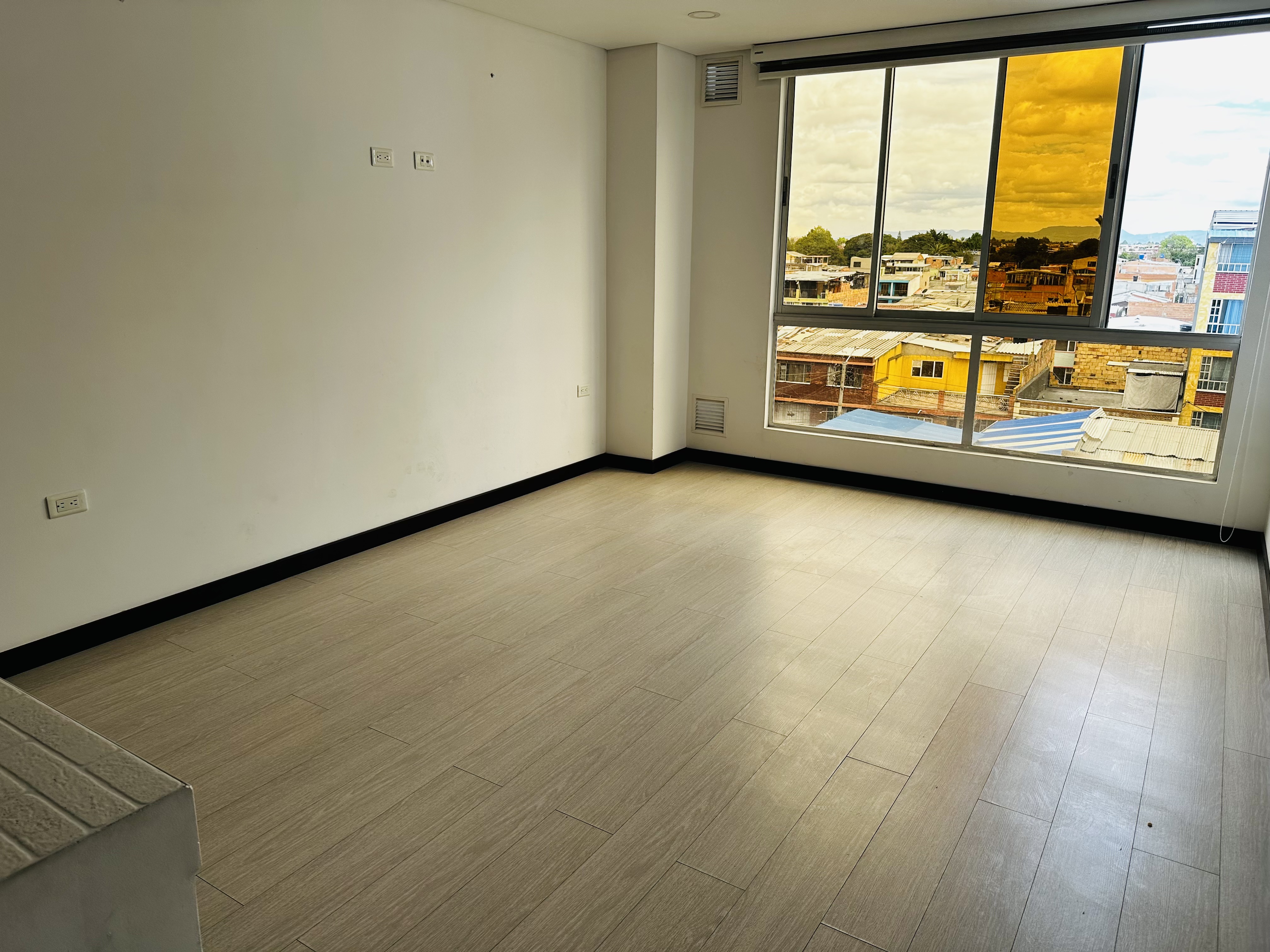 Apartamento en venta en Engativá, Bogotá · foto 3 de 24