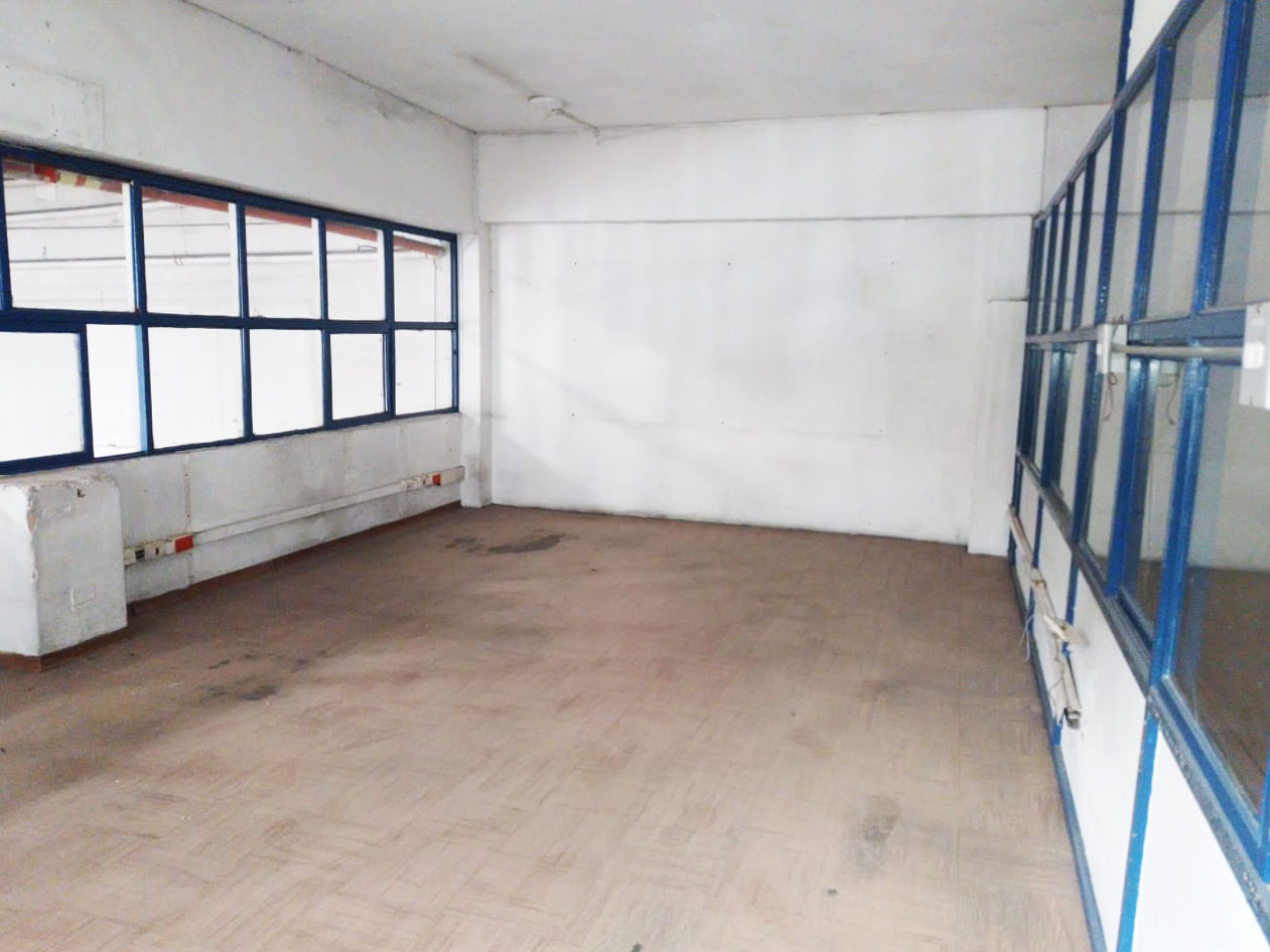 Bodega en arriendo en Perpetuo Socorro, Medellín, 1000 m² · foto 10 de 17