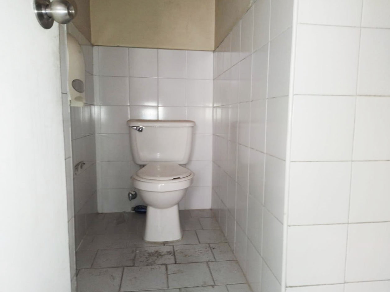 Bodega en arriendo en Perpetuo Socorro, Medellín, 1000 m² · foto 16 de 17