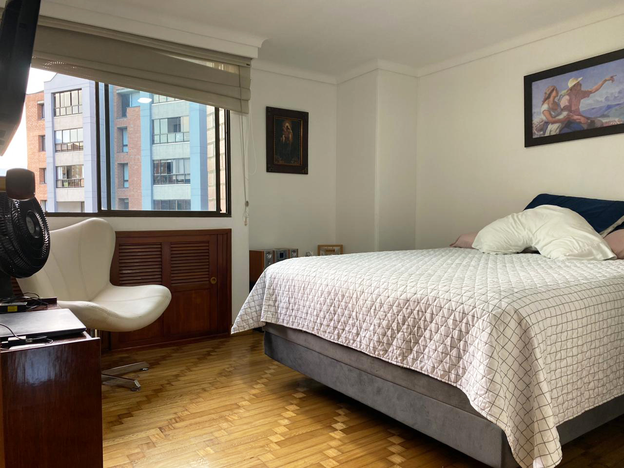 Apartamento de 3 alcobas en arriendo en El Diamante 2, Medellín, 129 m² · foto 13 de 20