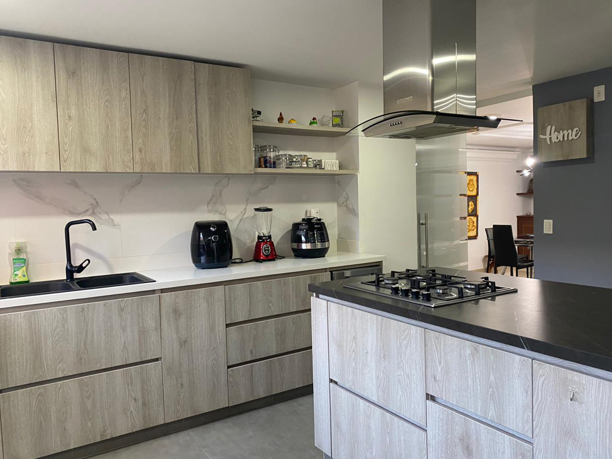 Apartamento de 3 alcobas en arriendo en El Diamante 2, Medellín, 129 m² · foto 9 de 20