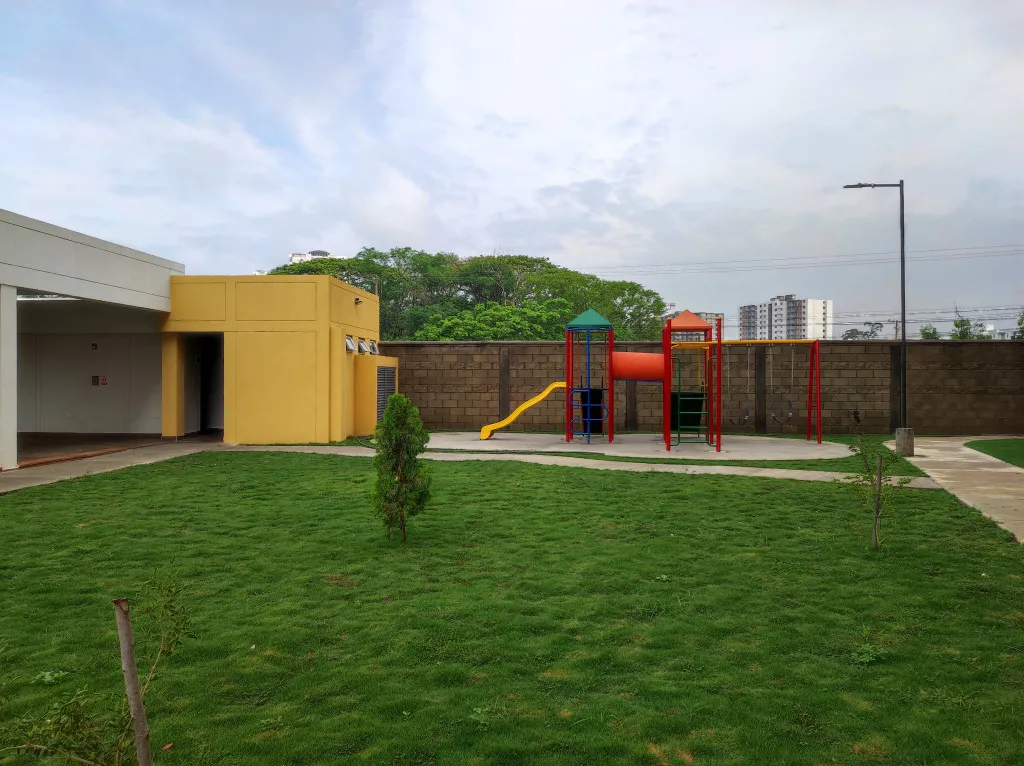 Apartamento en venta en Prados Del Este, Cúcuta · foto 9 de 12