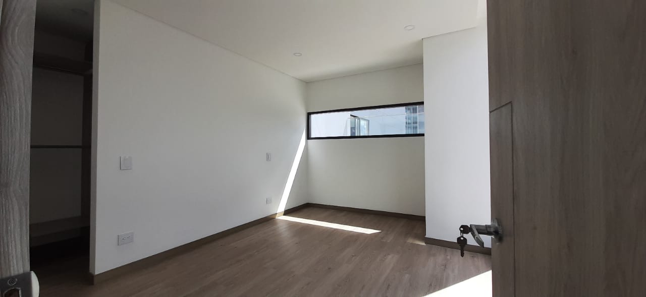 Apartamento de 1 alcoba en arriendo en Las Nieves, Bogotá, 94 m² · foto 3 de 8