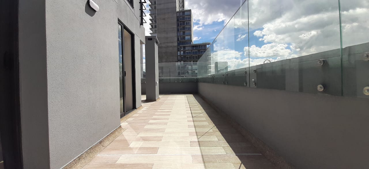 Apartamento de 1 alcoba en arriendo en Las Nieves, Bogotá, 94 m² · foto 4 de 8