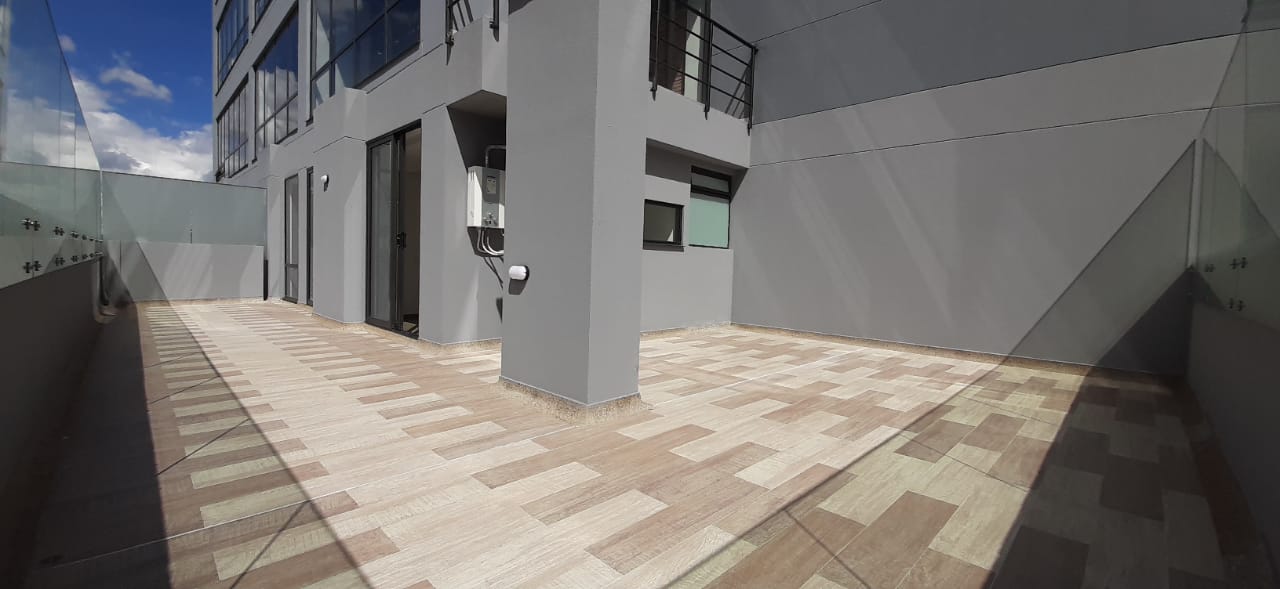 Apartamento de 1 alcoba en arriendo en Las Nieves, Bogotá, 94 m² · foto 5 de 8