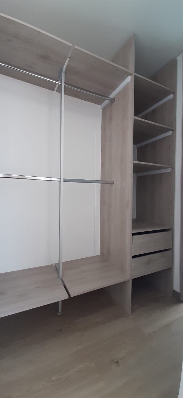 Apartamento de 1 alcoba en arriendo en Las Nieves, Bogotá, 94 m² · foto 7 de 8