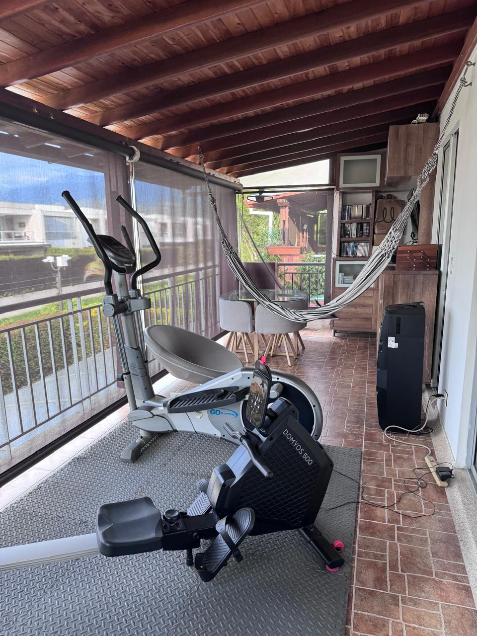 Casa de 4 alcobas en venta en Parque Natura, Jamundí, 211 m² · foto 2 de 24